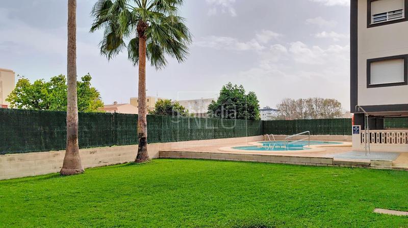 Foto c3ac6e64-6288-4575-bd06-eaeaa6bc1e29. Appartement avec parking piscine dans Piles