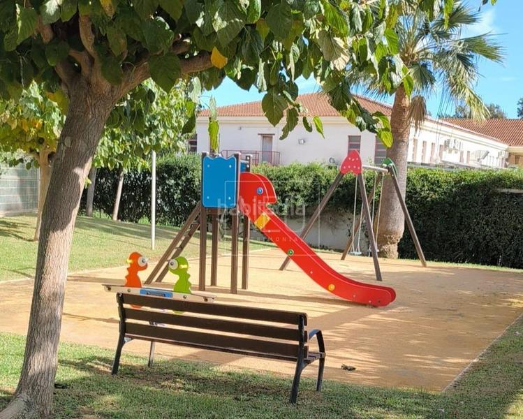 Foto 7614c530-5903-4941-8ea1-3f6d55dd8f4f. Piano terra con parcheggio piscina in Les Bassetes - El Marjal Dénia