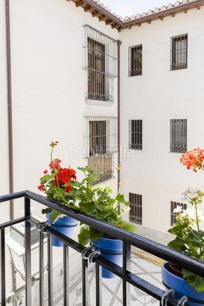 Foto 0068256b-b0a4-488e-a6e5-8d2bd1cd17a6. Casa adosada adosado en serrano, en Barrio de Albaicín Granada