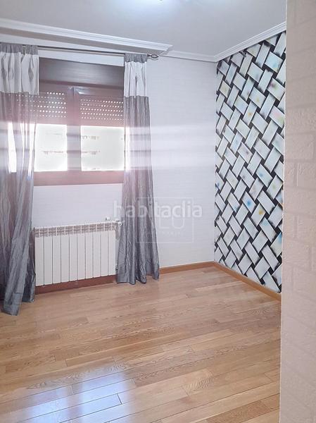 Foto 0369ea43-2db7-47e0-af9d-37c995ce46b9. Etagenwohnung mit heizung parking pool in El Quiñón Seseña