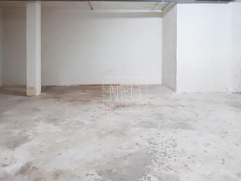 Foto 182710e0-eee4-4d09-b81e-e527a8e77a3a. Maison jumelée avec parking dans Palmera