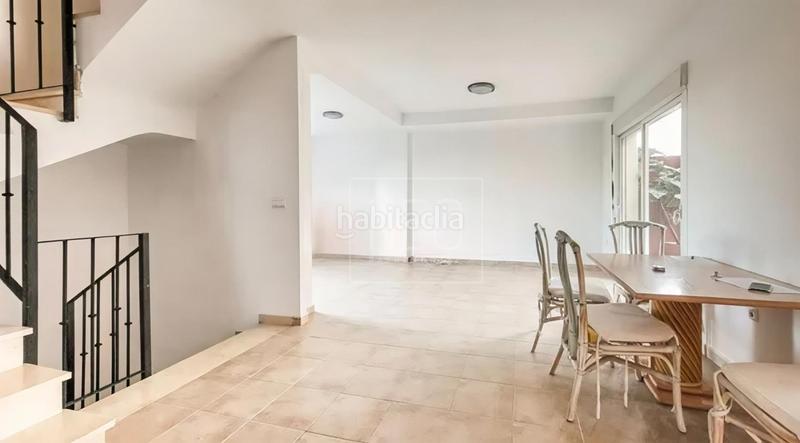 Foto a61e61a1-e903-44d4-8b11-7f26c3cd160e. Maison jumelée avec parking dans Palmera