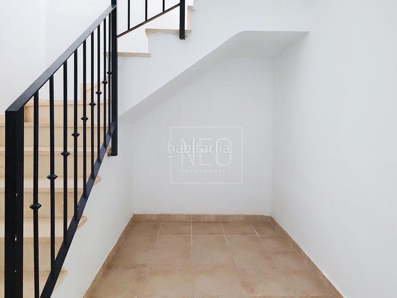 Foto a9f31781-9dcd-4d46-9882-45020ca70b80. Maison jumelée avec parking dans Palmera