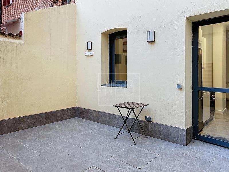 Foto cf6c765e-f53b-4217-a4bc-650853520756. Ground floor with heating in Fuente del Berro Madrid