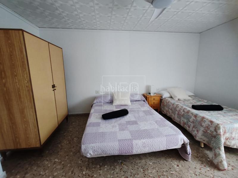 Foto 3b8ff70c-739a-4333-ae46-2ea5bff6d826. Casa pareada pareado en poligono, en Playa de Gandía Gandia