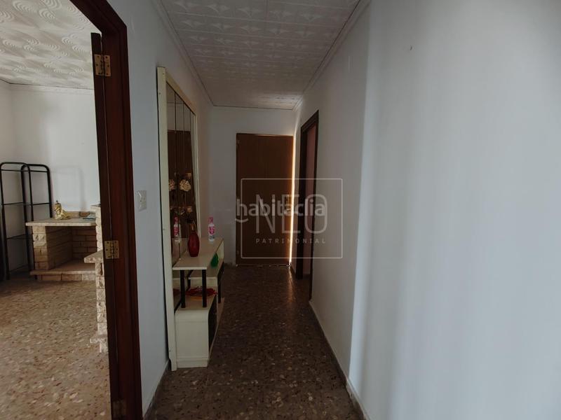 Foto 82382568-bb24-4ca9-a7e4-a29d2cf02660. Casa pareada pareado en poligono, en Playa de Gandía Gandia