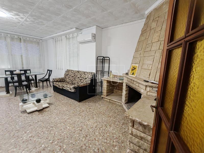 Foto 8947b0b0-8028-4ba7-8ff9-b82ea85f65cf. Casa pareada pareado en poligono, en Playa de Gandía Gandia