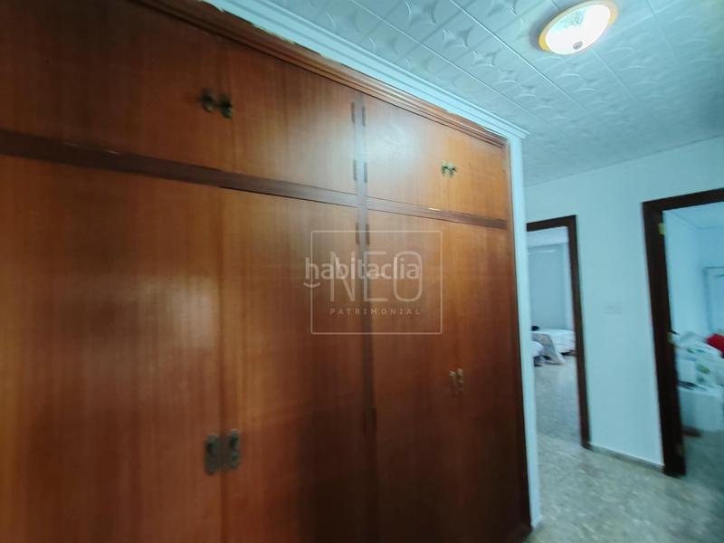 Foto dc91e616-3948-466b-9582-4e1f77c12354. Casa pareada pareado en poligono, en Playa de Gandía Gandia