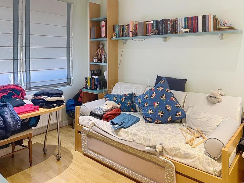 Foto 296e2669-3a44-4f57-807c-1a6031cb7fdd. Reihenhaus mit heizung parking in Salvador Madrid