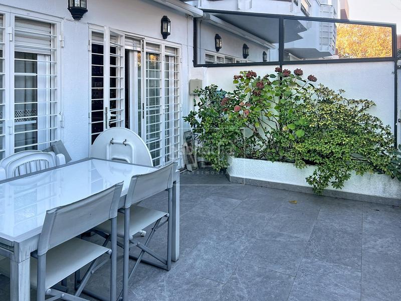 Foto dc7de8c9-17ee-40f6-8ff0-229cc958ea29. Reihenhaus mit heizung parking in Salvador Madrid