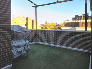 Duplex  Calle angel larra. Duplex en alfonso larra, madrid