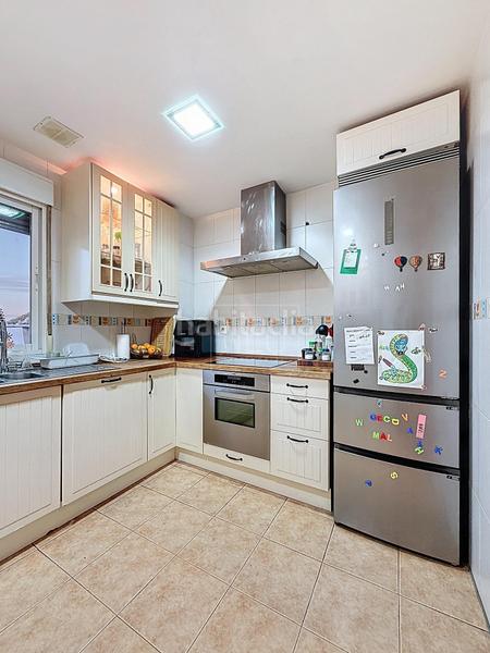 Foto e4193b79-9555-4099-953e-2c20f6776553. Attique avec parking piscine dans Aljomahima - Ermita Gabias (Las)