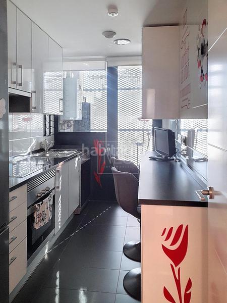 Foto 0e0a01ee-c5f7-408b-b847-b5fd51f3a7e1. Appartement avec chauffage parking piscine dans Valdebebas - Valdefuentes Madrid