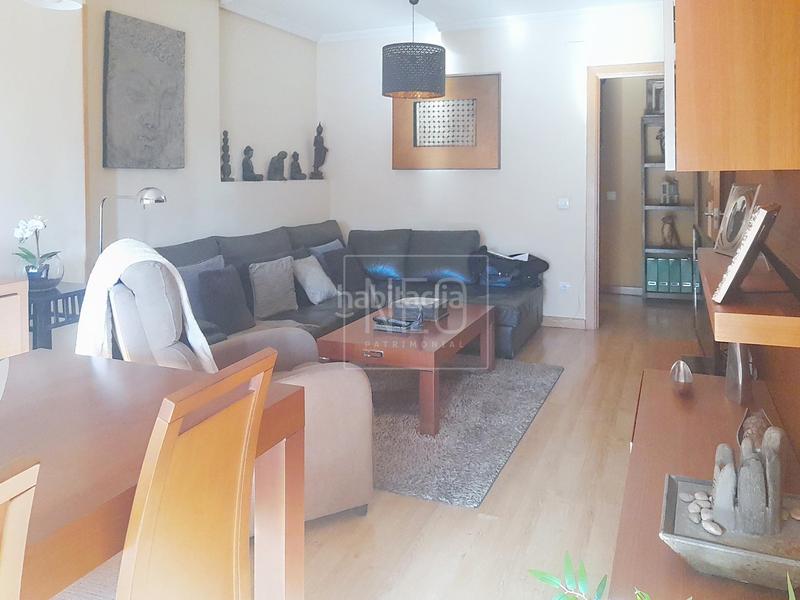 Foto 9bf6f42d-f07a-487f-a425-1a043877ca96. Etagenwohnung mit heizung parking in La Paz Madrid