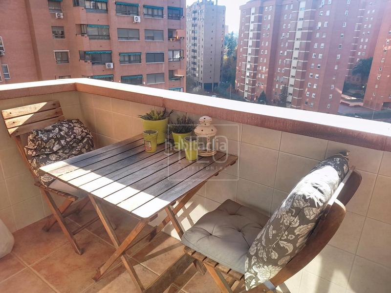 Foto b9698bc6-4d9e-4c22-93ba-f9006eaaf2f3. Etagenwohnung mit heizung parking in La Paz Madrid