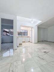 Appartement  Plaza de mariana pineda. Piso en maria pineda, granada