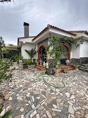 Xalet  Calle suspiro del moro. Chalet independiente en urb suspiro del moro, otura