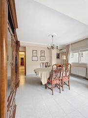 Etagenwohnung in Calle INFANTA BEATRIZ