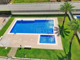 Etagenwohnung in Oliva Playa