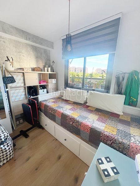 Foto 61be59f3-daa9-4462-83f4-42159b13c886. Pis amb piscina a Palomeras Sureste Madrid