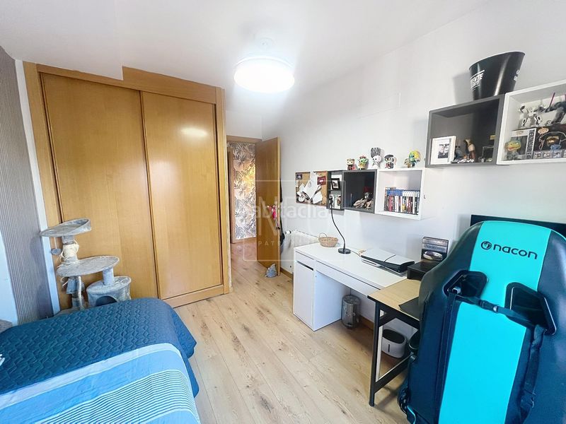 Foto 61dd52cc-494e-434d-88eb-97cdc70591e8. Pis amb piscina a Palomeras Sureste Madrid