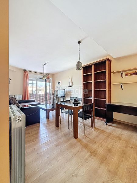 Foto ba2e01f6-cea4-4fd5-9f64-729e0f1e47d0. Pis amb calefacció aparcament a Poniente Armilla