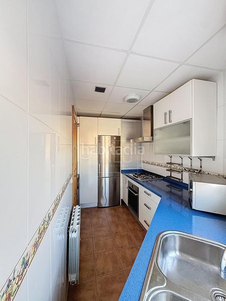 Foto d46dd2c4-b445-4345-b499-a799331559eb. Pis amb calefacció aparcament a Poniente Armilla