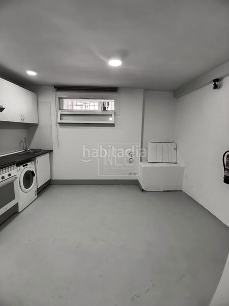 Foto 8ea785b4-2b1e-4c0c-b307-4fe1a5f53fbd. Pis amb calefacció a Valdeacederas Madrid