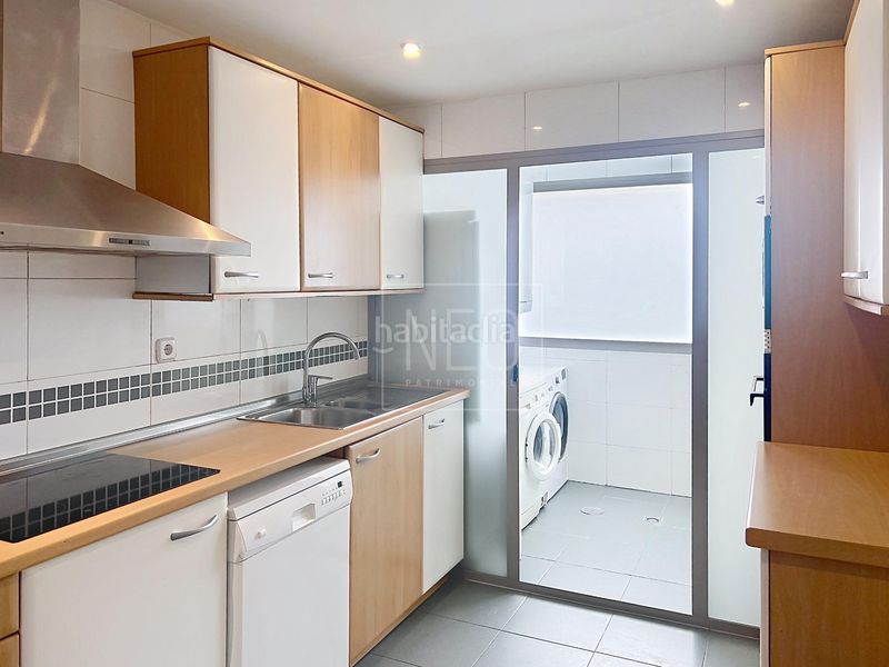 Foto 6c4994b2-ba11-4f74-97ca-6f01436de644. Pis amb aparcament piscina a Corralejos-Campo de las Naciones Madrid