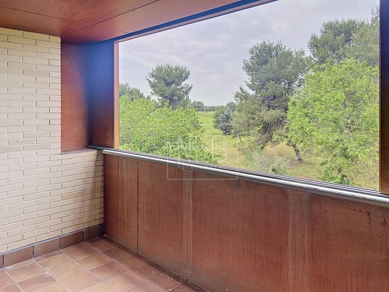 Foto f8ef721a-cf93-4086-a447-059431091e79. Pis amb aparcament piscina a Corralejos-Campo de las Naciones Madrid