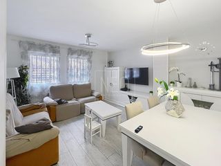 Planta baixa a Calle CEDROS