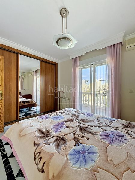 Foto af16a437-ba8c-4884-8910-6da677f68338. Casa adossada amb calefacció aparcament a Cájar