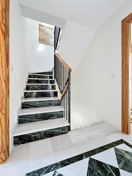 Foto d571abbd-6a1c-427c-bd2a-957e15c84c88. Casa adossada amb calefacció aparcament a Cájar