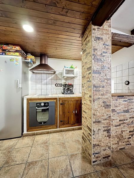 Foto f7ccd504-4e52-4bbb-8e1d-57a6a6a601d6. Casa adossada amb calefacció aparcament a Cájar