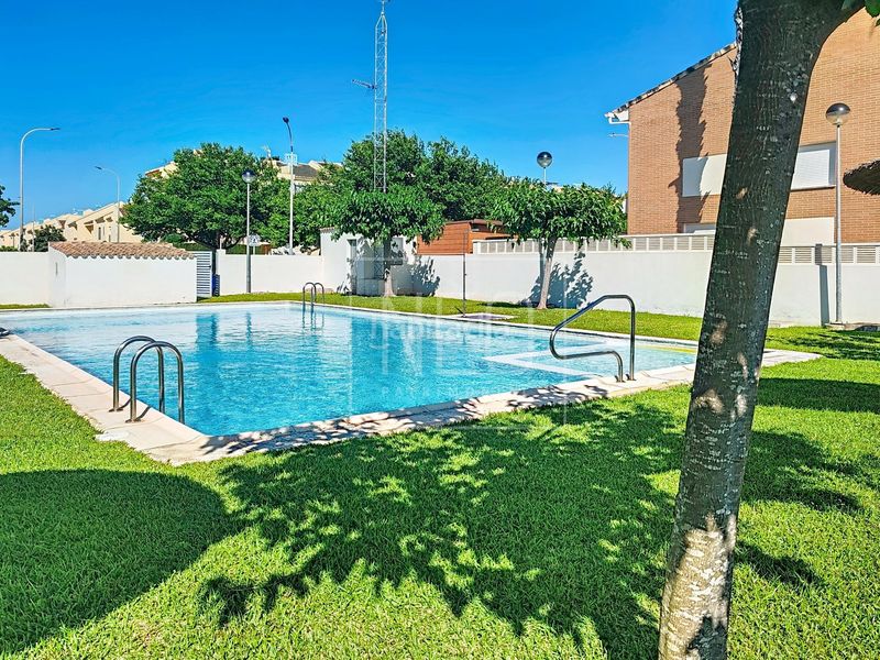 Foto 924c2e82-eb17-46fe-a241-b4e40cc18055. Casa adossada amb calefacció aparcament piscina a Verger (el)