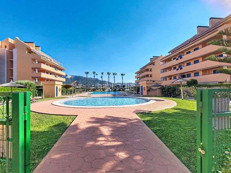 Foto 39811566-3e67-467a-b1f2-17a11ddc5f9a. Àtic amb calefacció aparcament piscina a Les Bassetes - El Marjal Dénia