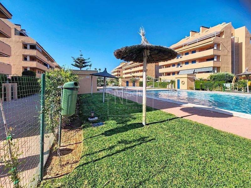 Foto 827b7b20-3025-43df-9a13-f7849da0227f. Àtic amb calefacció aparcament piscina a Les Bassetes - El Marjal Dénia