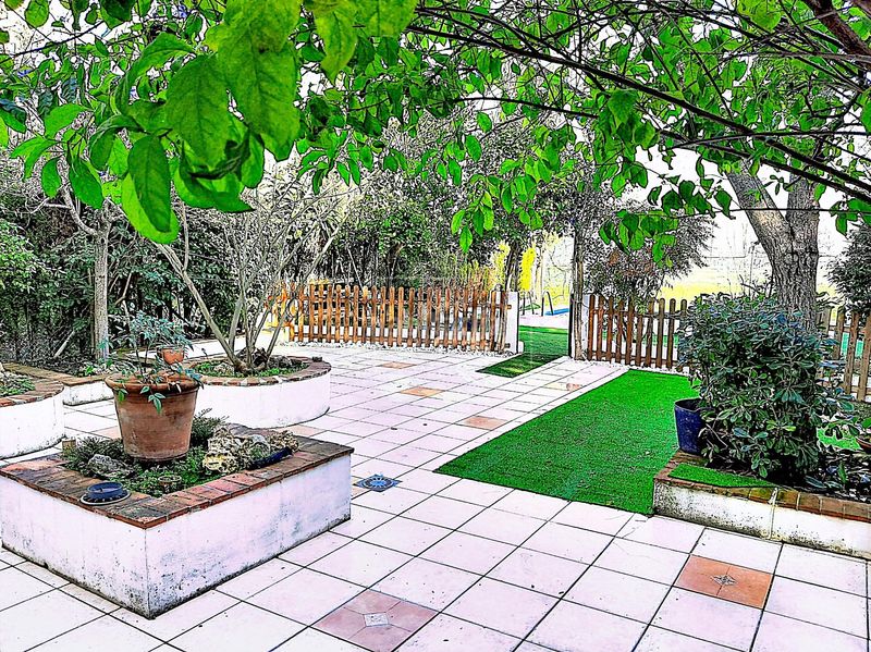 Foto fed7e0d7-e9aa-414d-a973-d682de3bd92c. Xalet amb calefacció aparcament piscina a Cúllar Vega