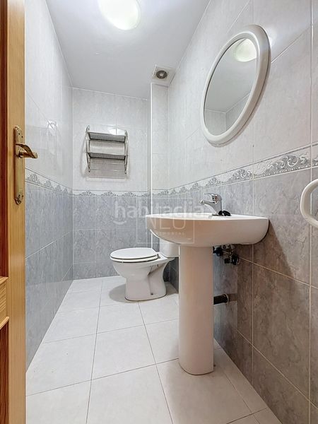Foto 66312956-9198-4cb7-a239-9a423a8102b4. Duplex con riscaldamento parcheggio in Barrio de la Vega Monachil