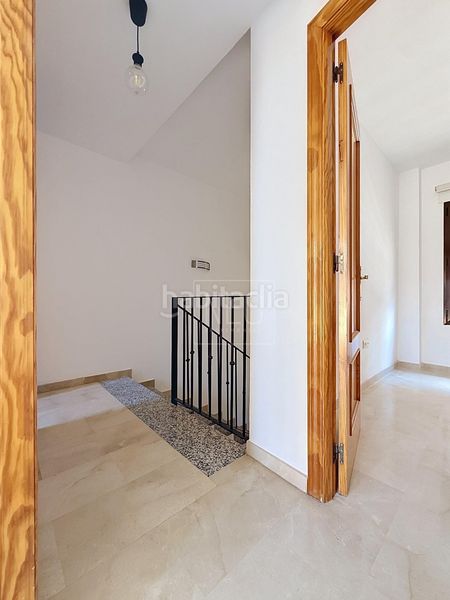 Foto 9ae04b6c-f4b3-4819-aa58-8de68e88a5c5. Duplex con riscaldamento parcheggio in Barrio de la Vega Monachil