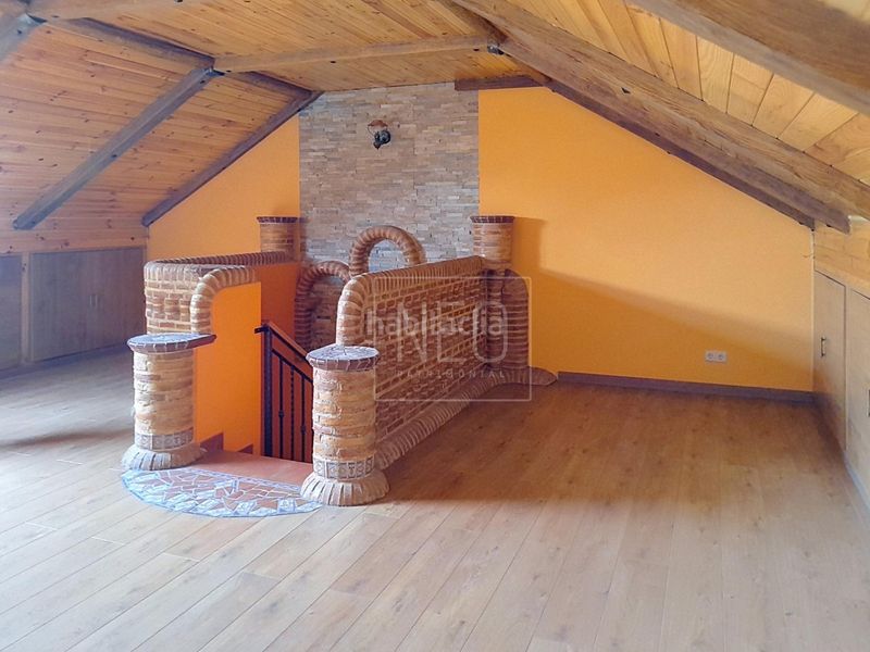 Foto 442350c3-3555-459c-9205-539584227b21. Casa adossada amb calefacció aparcament piscina a Getafe