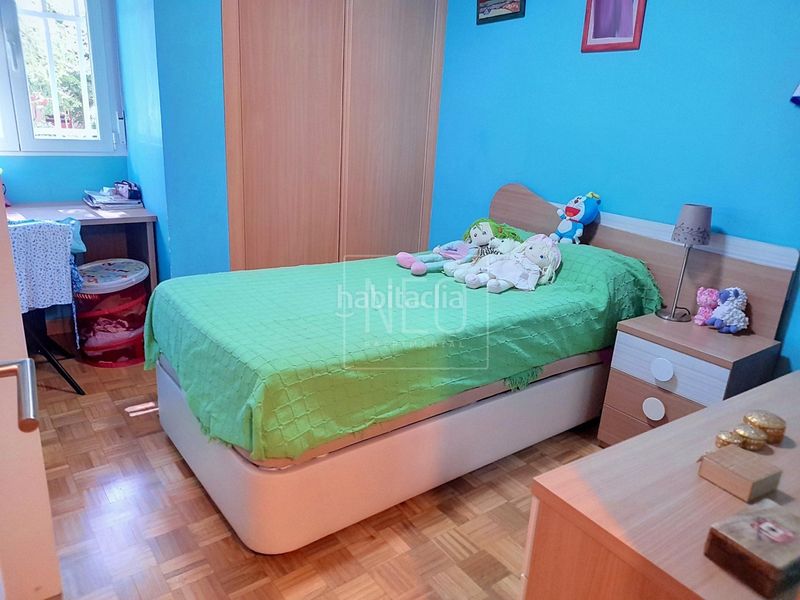 Foto 03f3cfee-1a15-4d26-be19-fa4cf3697b35. Planta baixa amb calefacció a Santa Eugenia Madrid