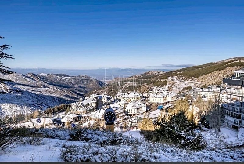 Foto 5e50c462-5d64-4fb6-b4c2-91ac208d75ac. Estudi amb calefacció aparcament piscina a Zona media Sierra Nevada