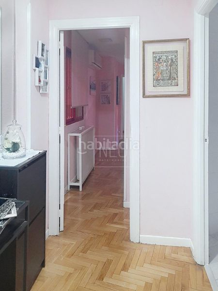 Foto 9f6d074c-be3b-40ee-8a39-9a76d2ab5fe6. Flat with heating parking pool in Villaverde Alto Madrid