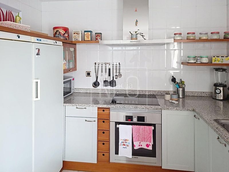 Foto 95e8d8af-1ba0-40ce-a62f-9ae5eb1020a7. Casa adosada unifamiliar adosado en esquina, . en San Fernando de Henares