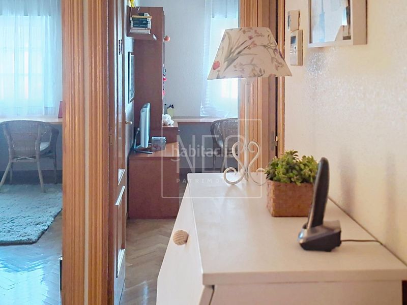 Foto cf556bb5-b098-4c9b-9282-05bd787eb2cb. Casa adosada unifamiliar adosado en esquina, . en San Fernando de Henares