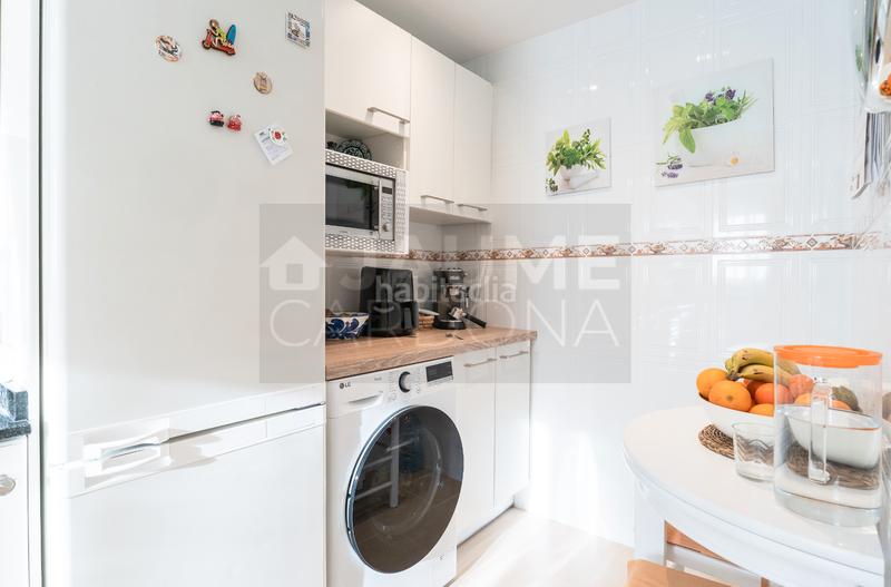 Foto a1fd00d2-cd3f-4e3f-a3c9-18b84b3f6a7f. Casa adossada amb calefacció aparcament a Campclar Tarragona