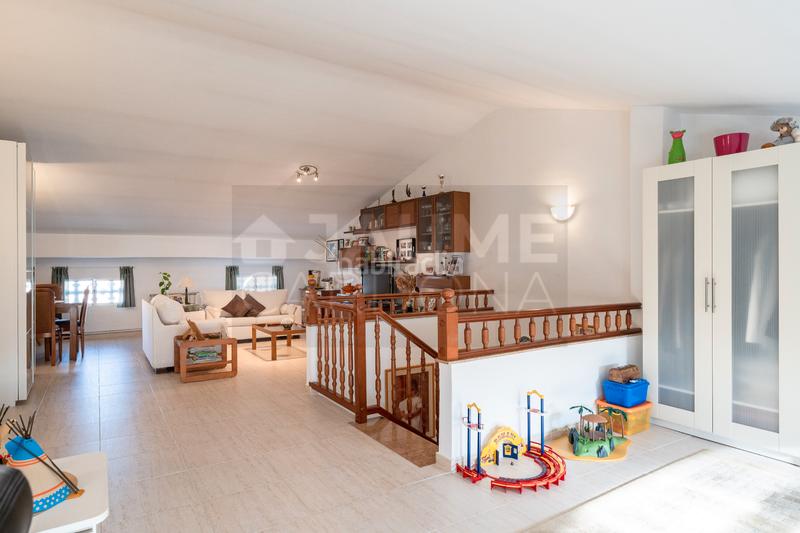 Foto f54900bc-0efb-4101-b754-9dcb19373761. Maison jumelée avec chauffage parking dans Campclar Tarragona