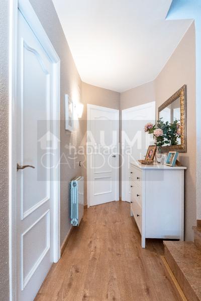 Foto 65caff38-a353-4d4e-83c8-5bb83759c6b2. Semi detached house with heating parking in Campclar Tarragona