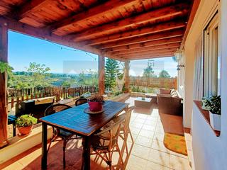 Maison  Avinguda de montclar. ¿y si lo que llevas años buscando no es una casa… sino un lugar